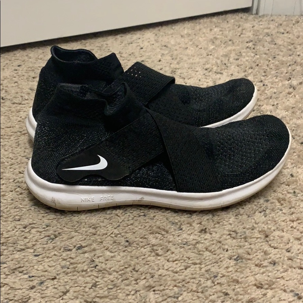 Nike Free Run Motion Fly Knits